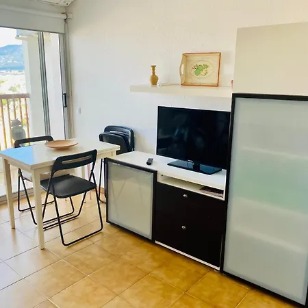 Albatros 13-h Apartment *